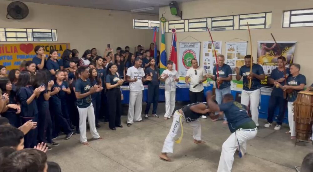 Ginga que Educa: Capoeira emociona alunos e mestres da escola João Bosco em 1º festival cultural em Itacoatiara
