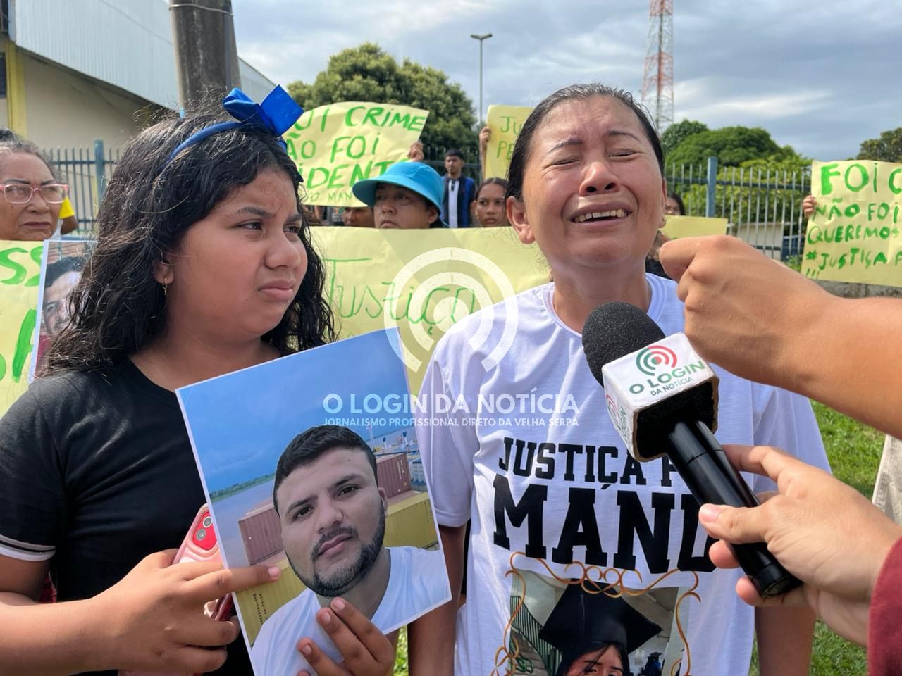 “Eu só quero justiça”, diz mãe de Manuelly Rodrigues durante manifestação em Itacoatiara