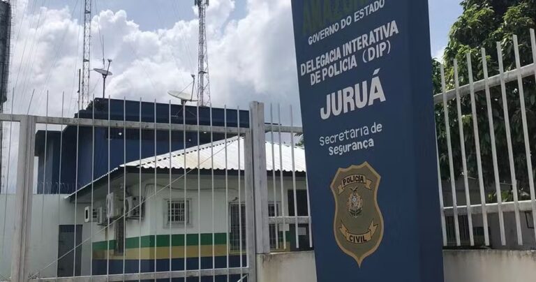 Polícia