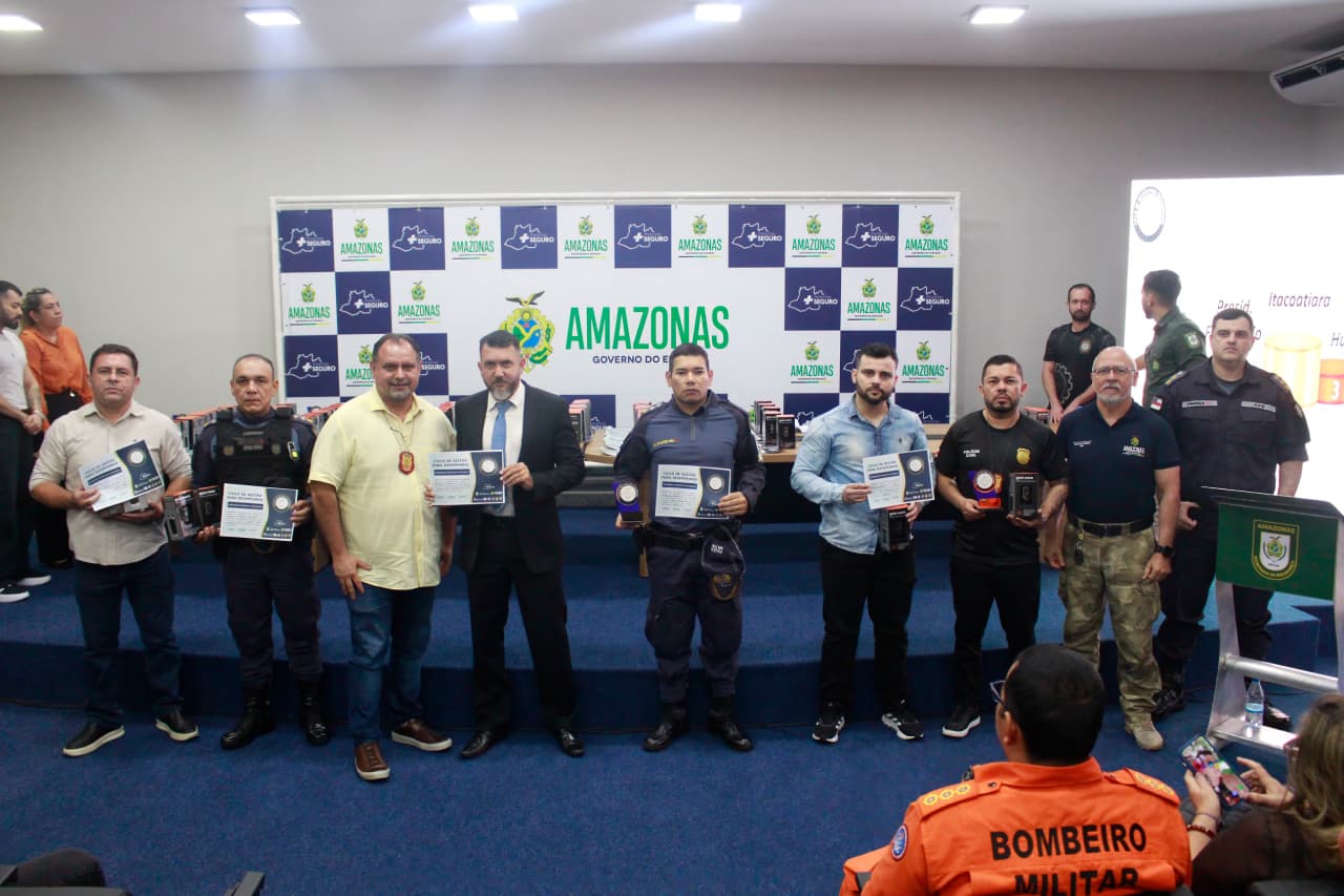 Com destaque para delegacia de Itacoatiara, SSP homenageia Forças de Segurança do AM