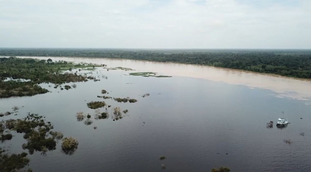 Cheia de rios amazônicos deixa 35 cidades em alerta e emergência