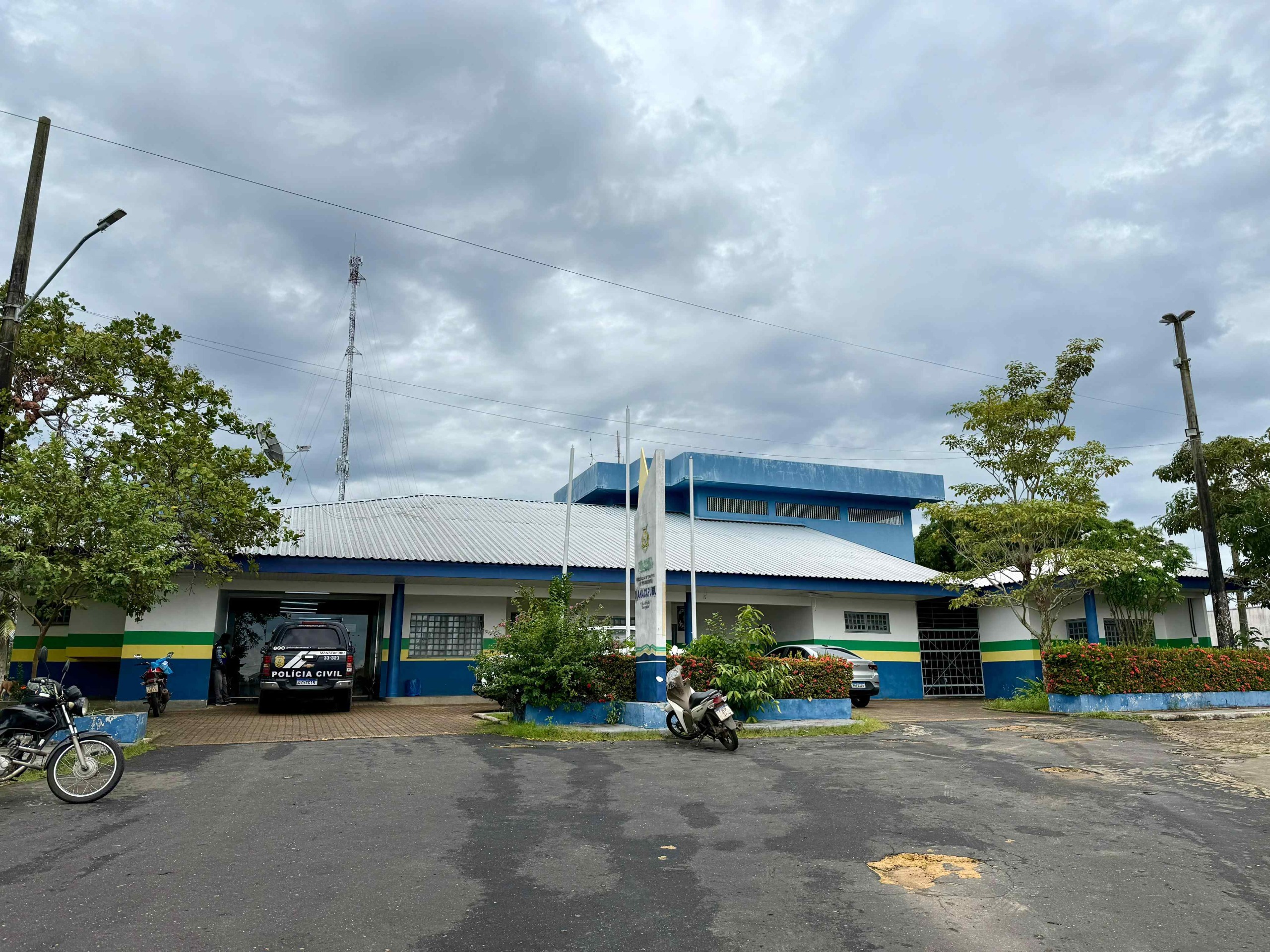 Polícia Civil prende homem foragido por descumprimento de medida protetiva em Manacapuru