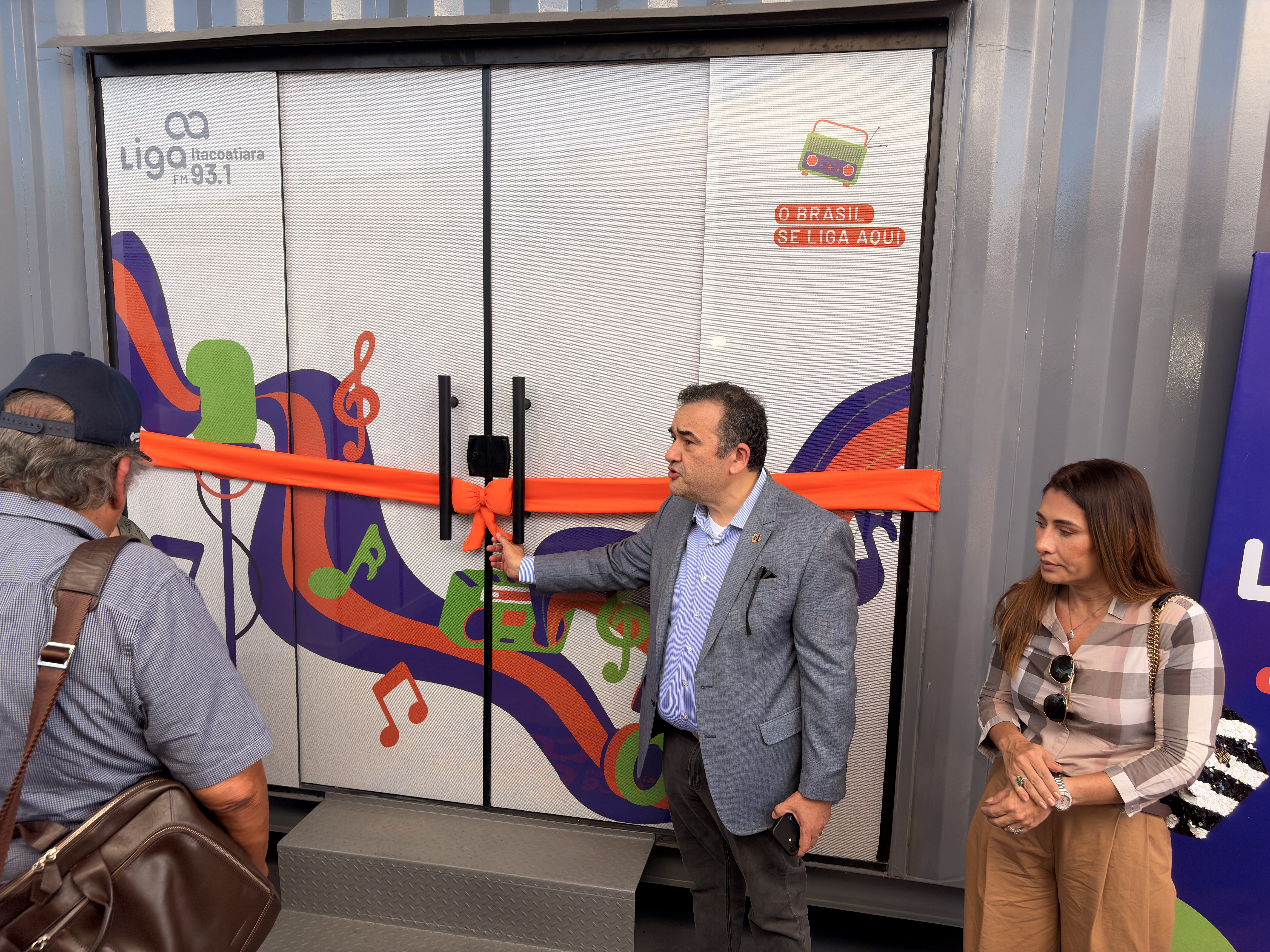 Sérgio Bringel, dono da TV Norte (afiliada do SBT) fala da inauguração da rádio Liga FM em Itacoatiara
