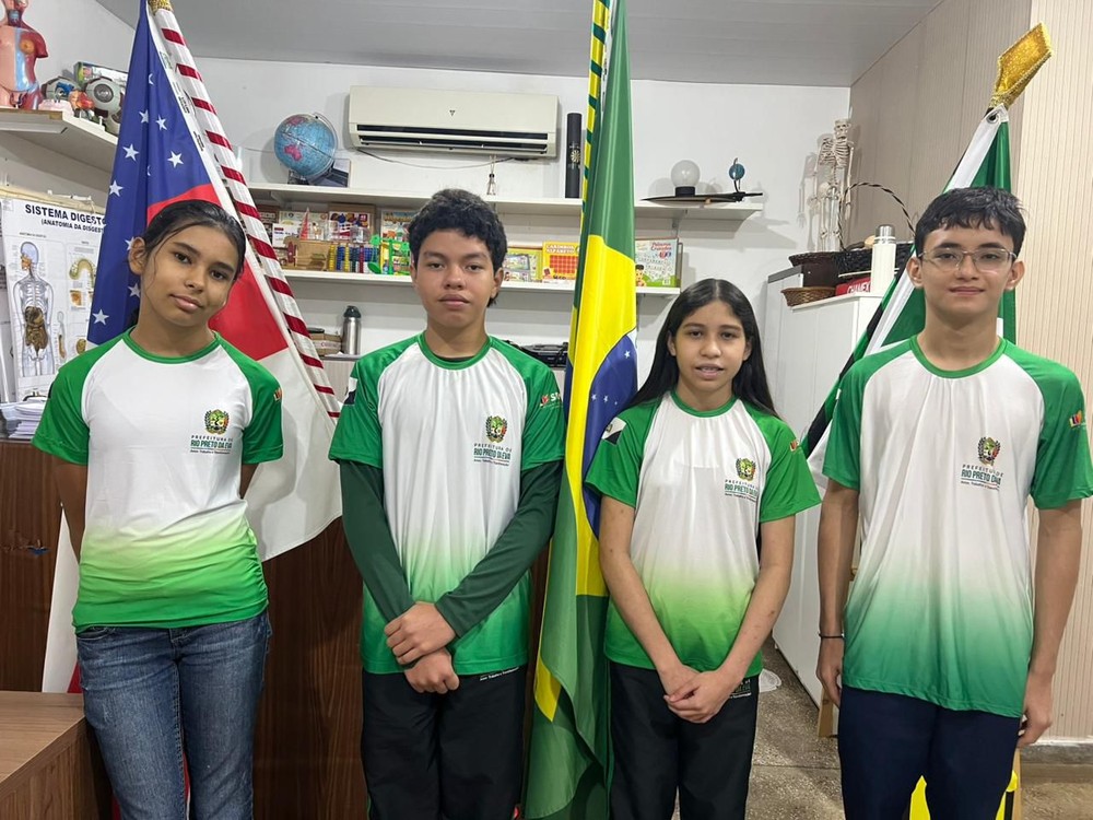 Alunos de Rio Preto da Eva conquistam ouro em Olimpíada Internacional de Matemática na França