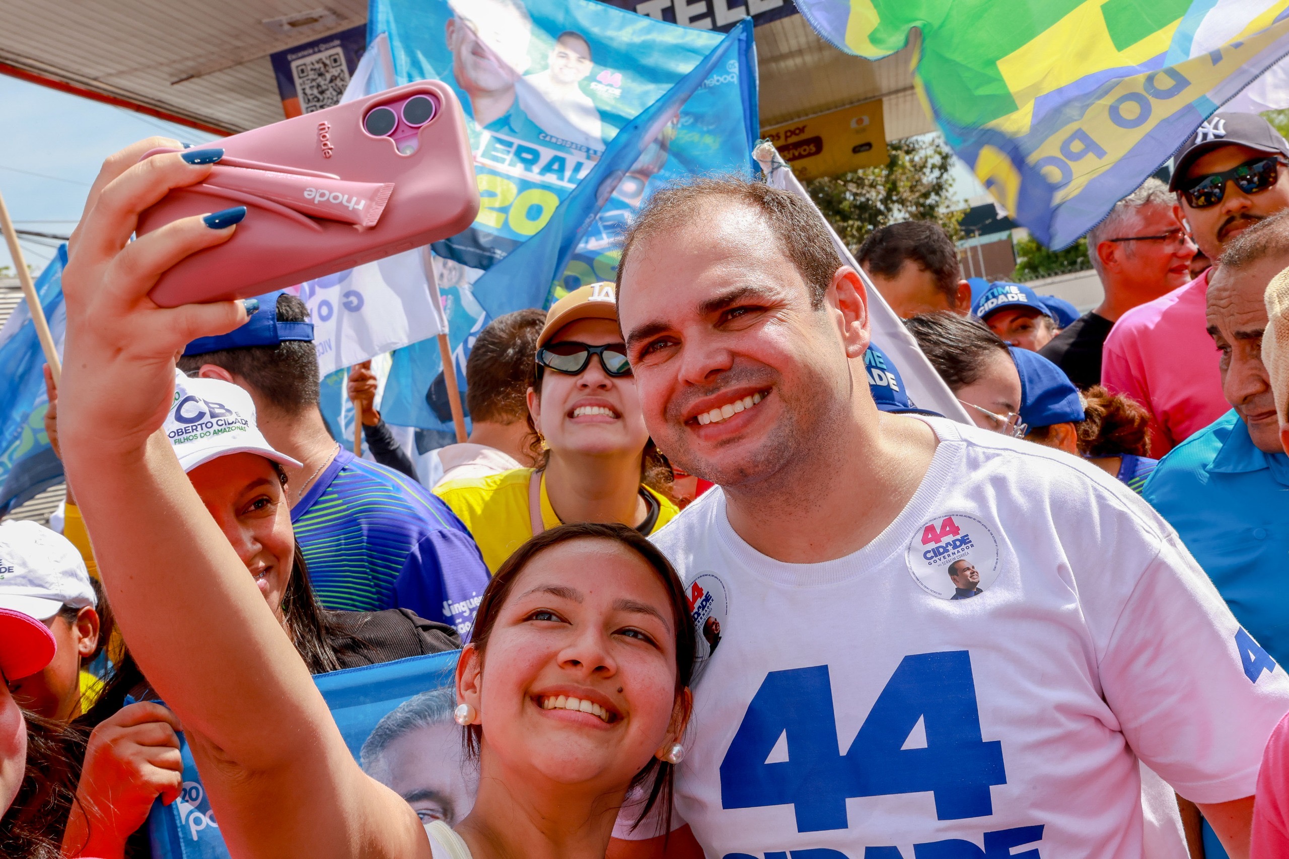 Roberto Cidade intensifica campanha com agenda nas ruas de Manaus