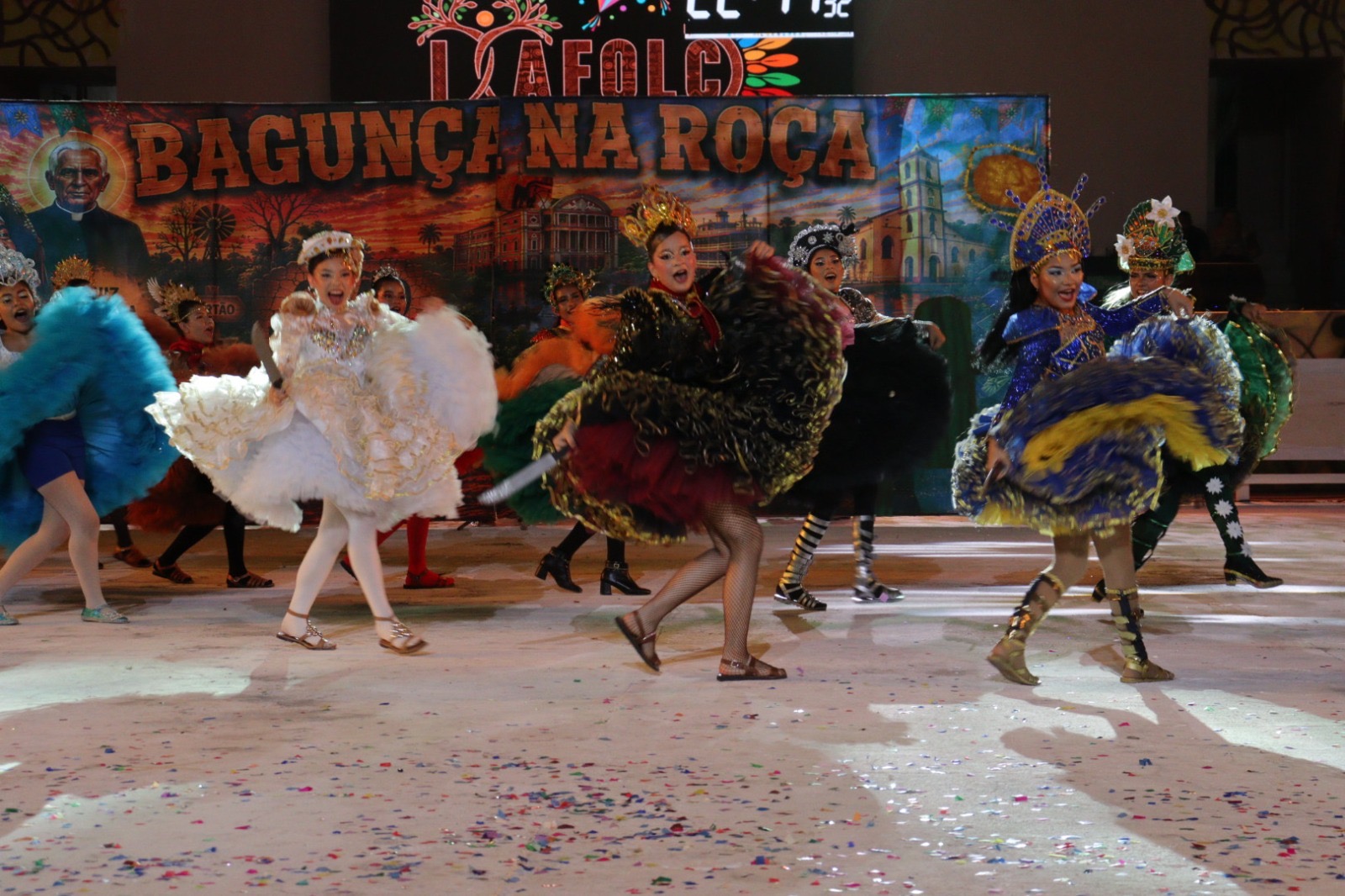 ItaFolc celebra a cultura de Itacoatiara e movimenta economia local com apresentações e feira de artesanato