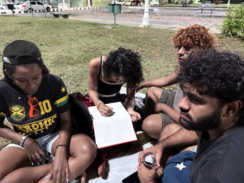 Projeto ‘Lambe Café’ seleciona artistas e oferta bolsa de estudos para laboratório criativo em Manaus